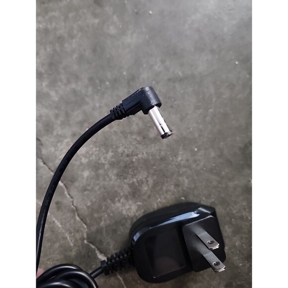 Conair Class 2 Power Supply Model YLJXA-T030150 3V DC 1500mA - Picture 5 of 8